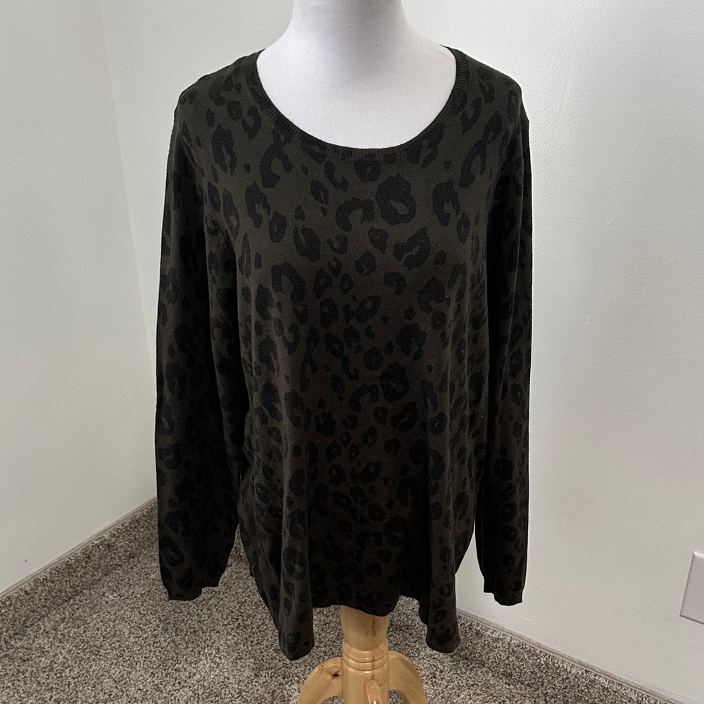 😊 NWT Emma’s Expressions Light Weight Maternity Sweater